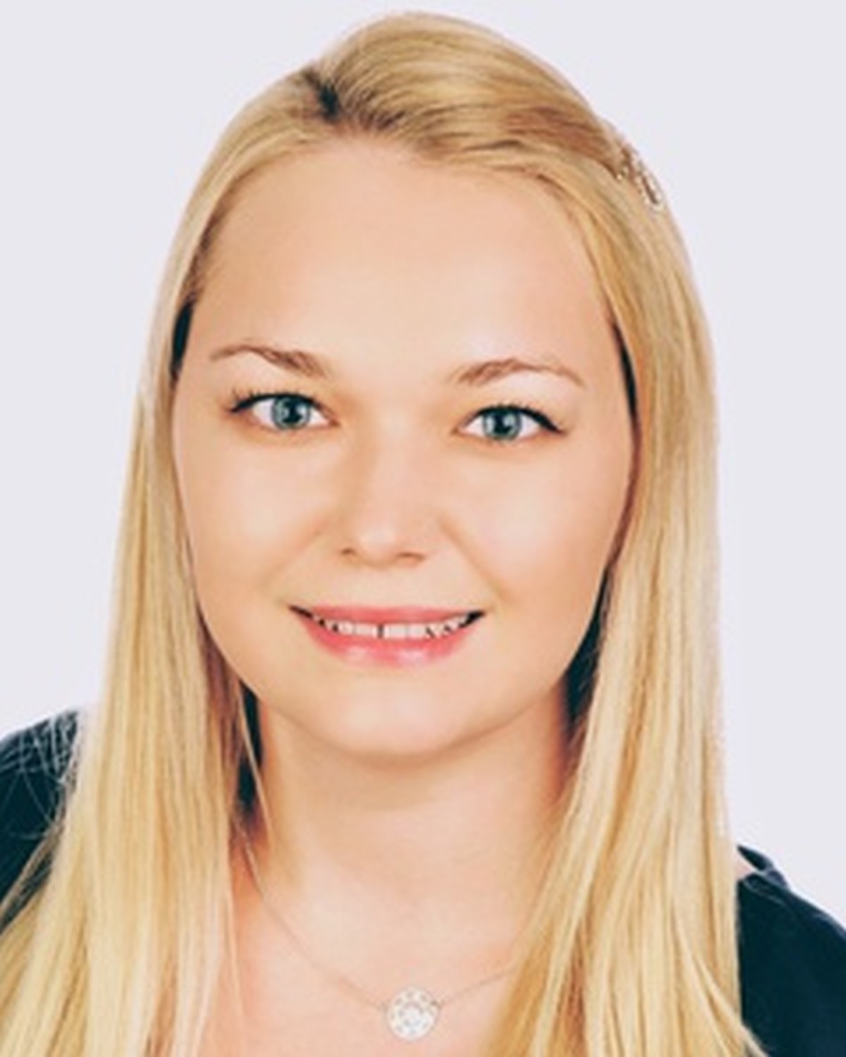 Zdjęcie Simony mgr. Inż. technologii chemicznej